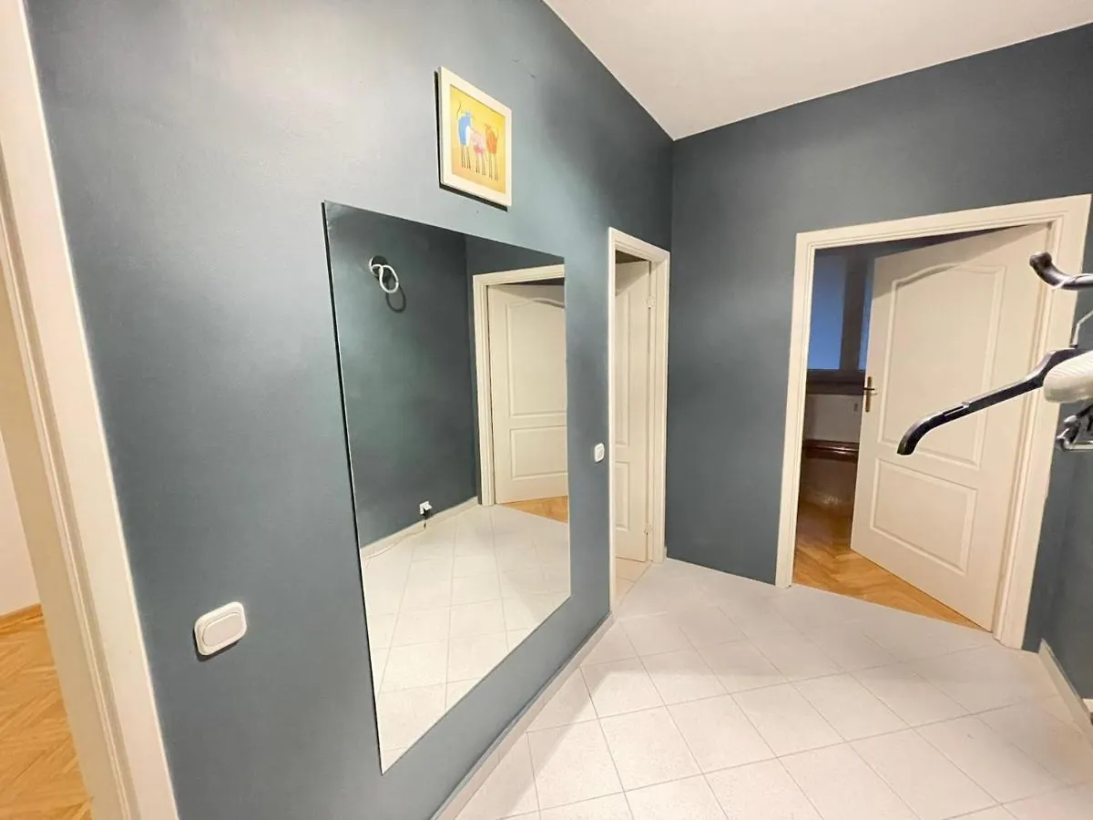 Appartement Yourapart Wilcza Varsovie Pologne